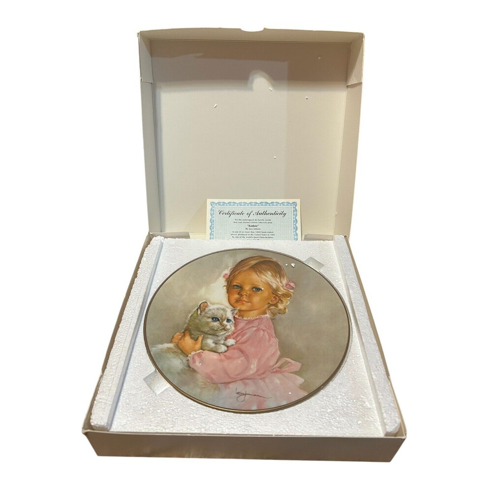 Kern Collectibles Plate Kathie by Leo Jansen A Child's World 1983 Kitty Vintage